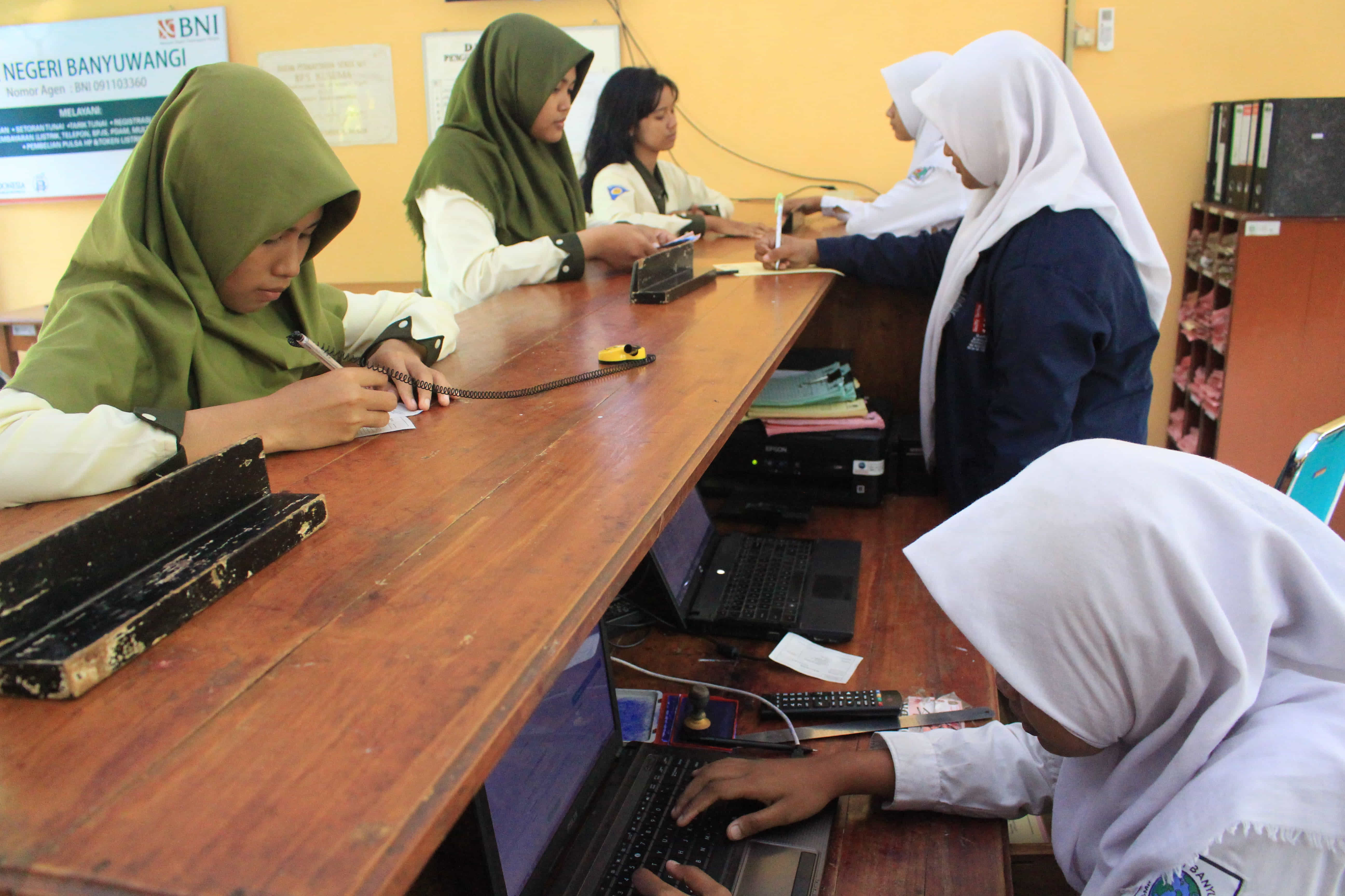 Akuntansi Keuangan Lembaga